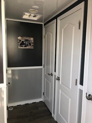 B&W Chemical Toilets, Inc.