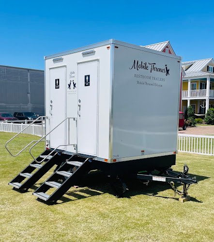 Mobile Thrones Restroom Trailers