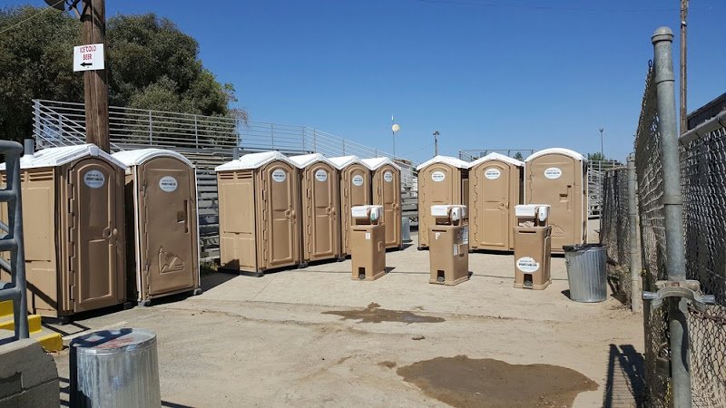 Salinas Portables Inc.