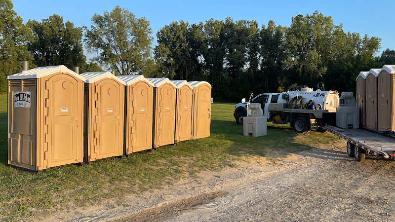 Don's Lil Johns Porta-Johns and Septic Pumping