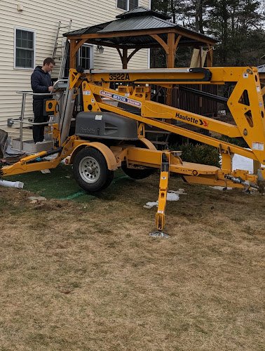 Hudson Grand Rental Station