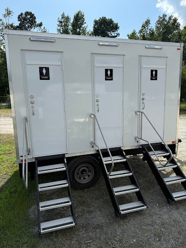 Oasis Restroom Trailers